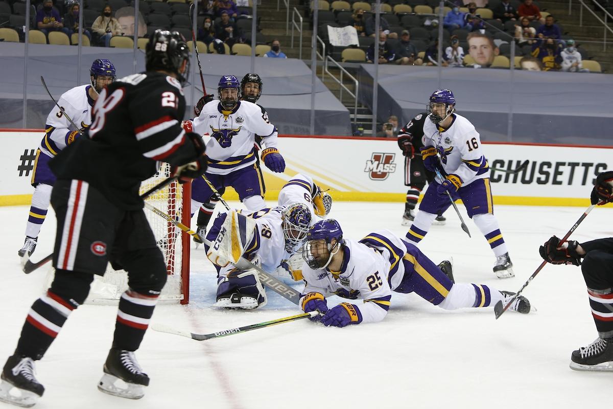 St. Cloud State showed resilience against Minnesota State