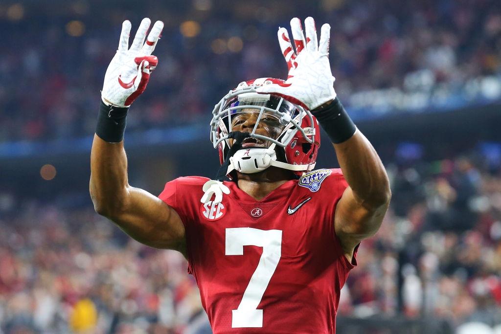 No. 1 Alabama beats No. 4 Cincinnati in the Cotton Bowl Classic on Dec. 31.