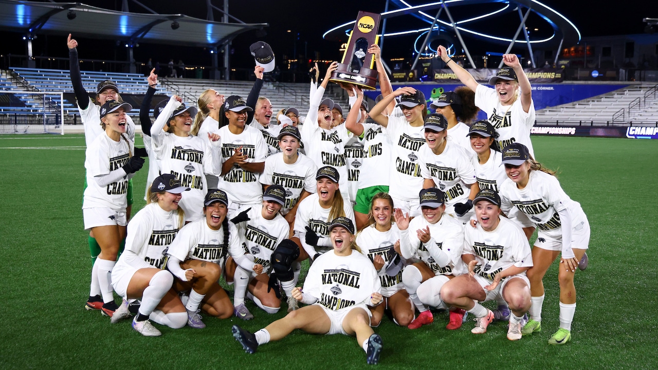 Florida Tech wins the 2025 DII women's soccer championship